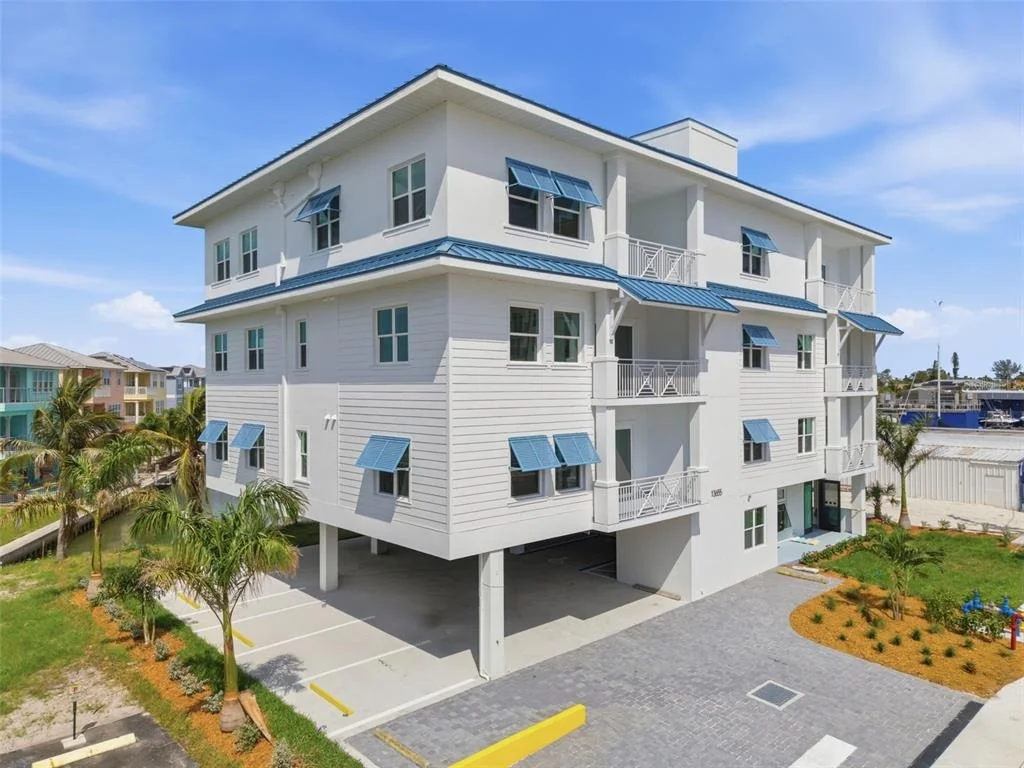Photo of Unit 302 at 13655 GULF BOULEVARD