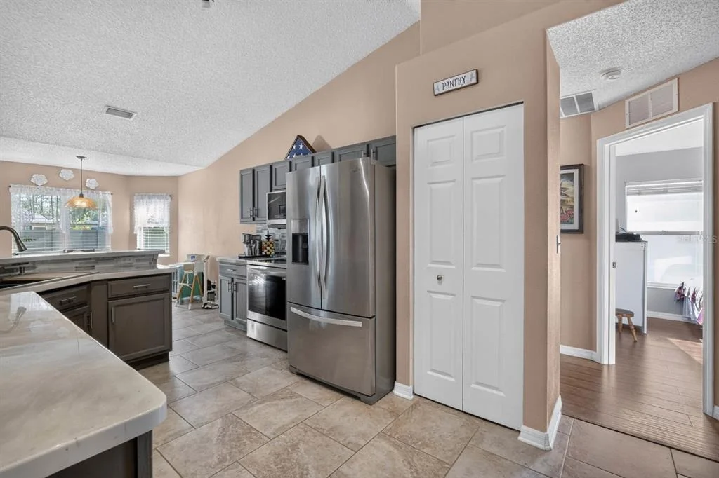Photo of 19 RED OAK PLACE