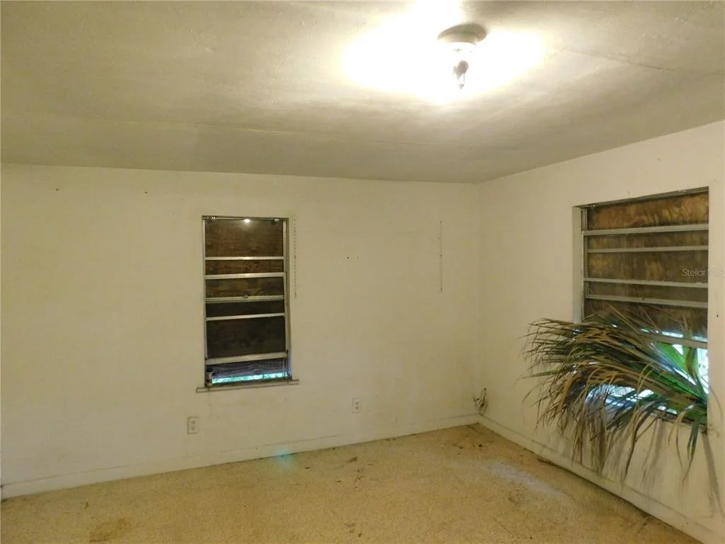 Photo of 911 12TH AVENUE W