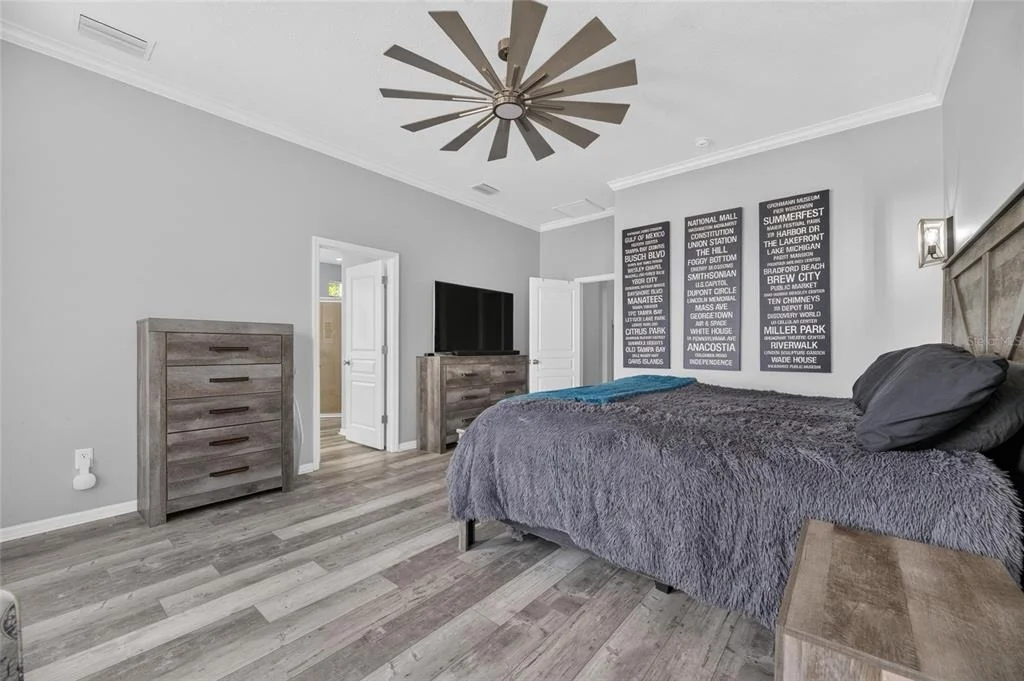 Photo of 5243 BRIGHTON SHORE DRIVE