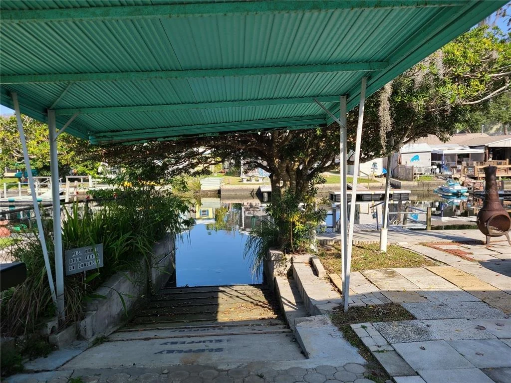 Photo of 5418 CIRCLE DRIVE