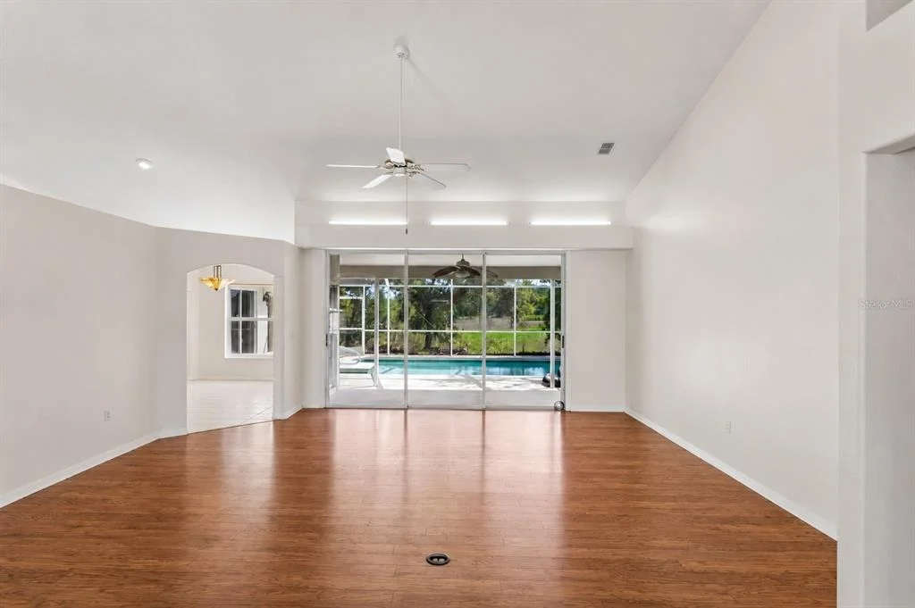 Photo of 6381 PINEHURST DRIVE
