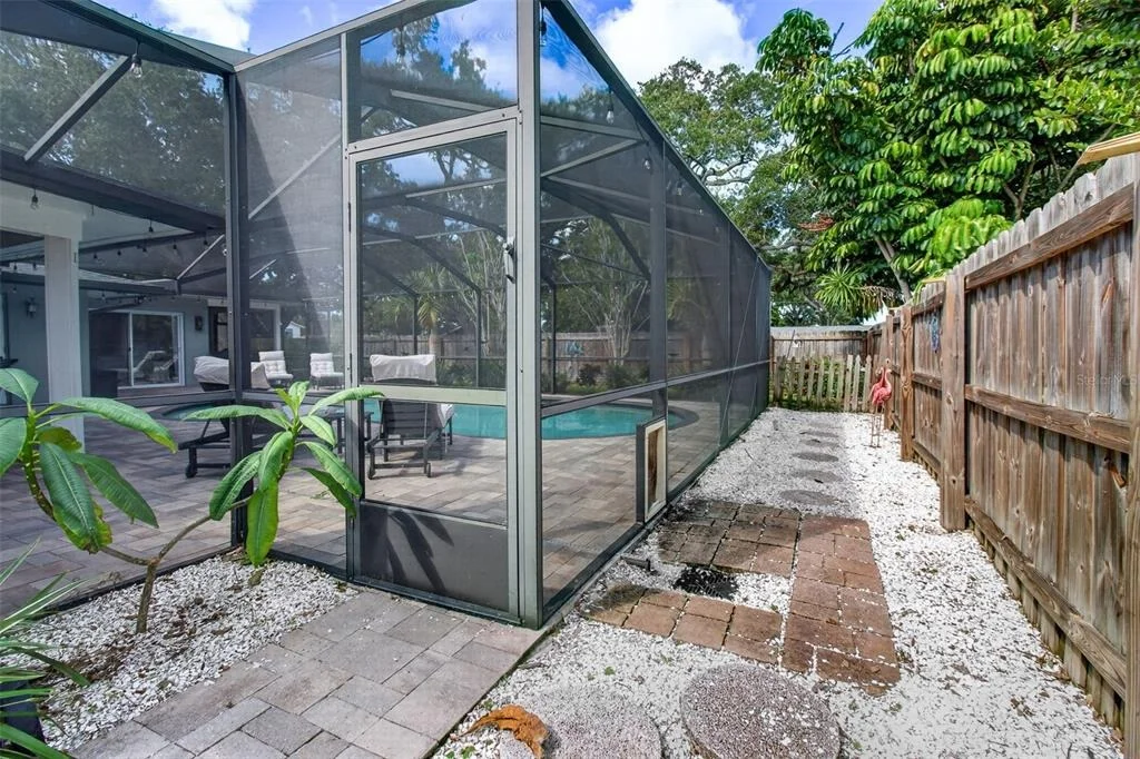 Photo of 10588 139TH WAY