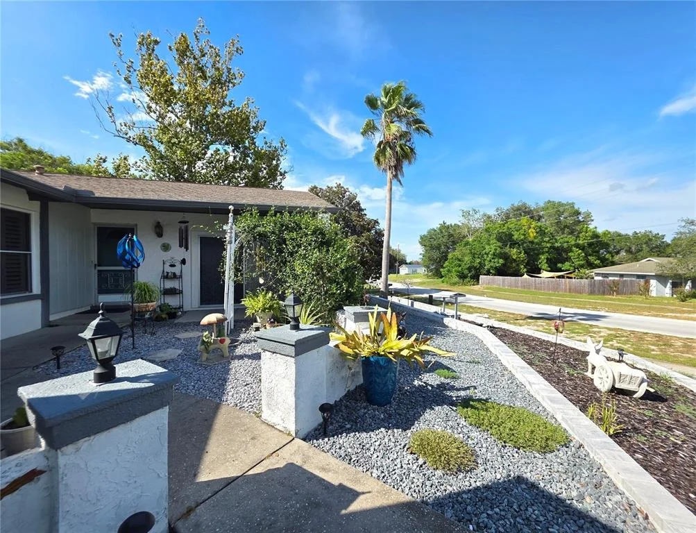 Photo of 9040 BAY DRIVE