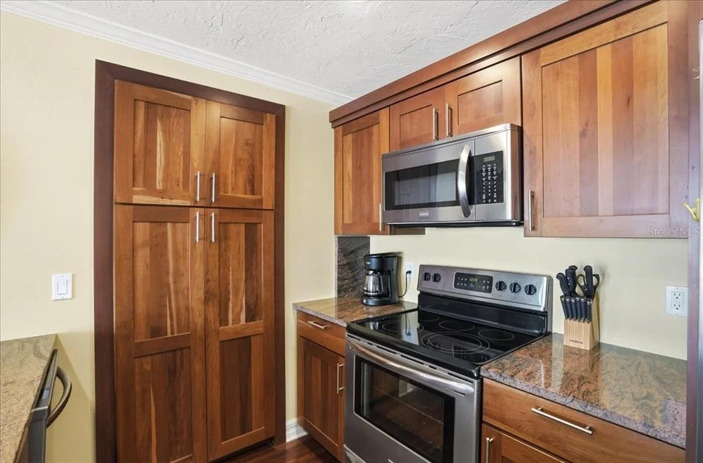 Photo of 2811 GULF DRIVE