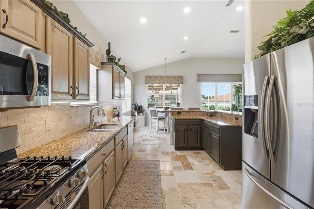 Photo of 1096 W DIAMOND SHORE LOOP