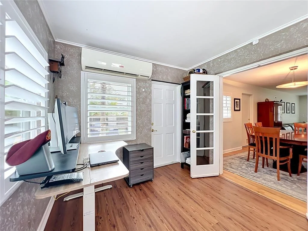 Photo of 2806 VINE STREET