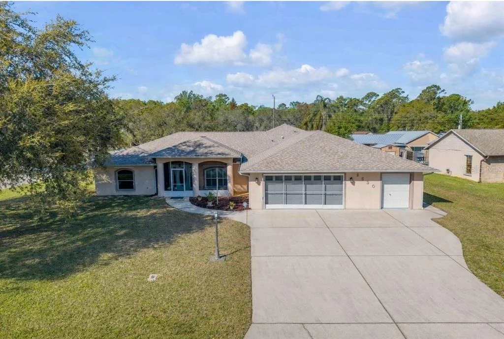 Photo of 2530 TAMARIND DRIVE