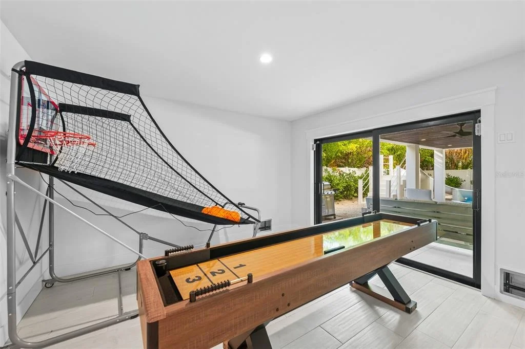 Photo of 211 GRANT DRIVE