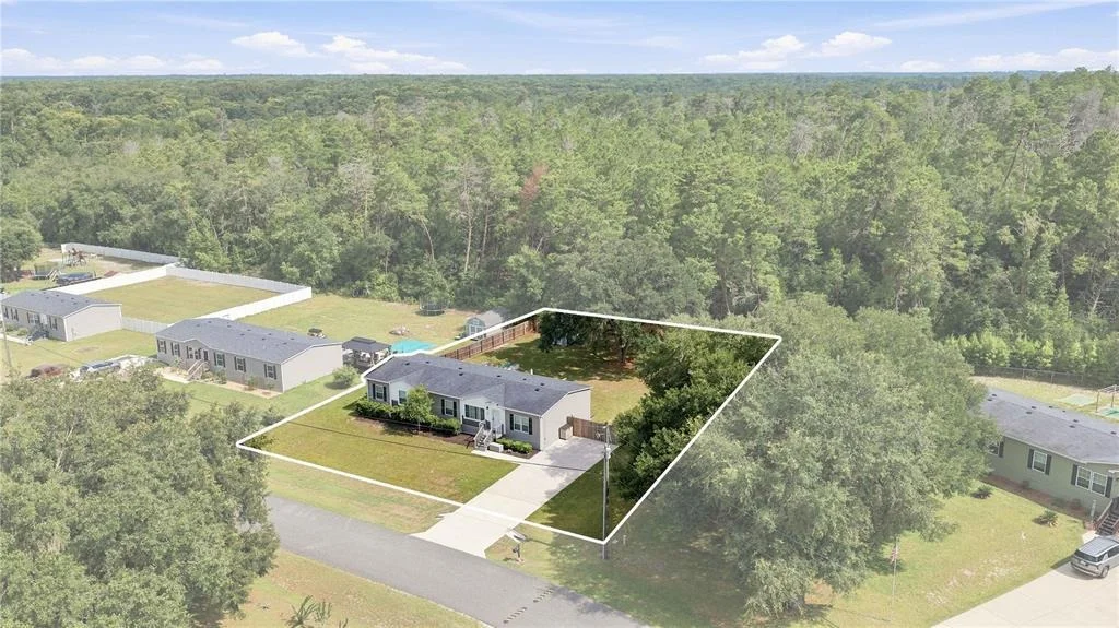 Photo of 122 SE 70TH CIRCLE