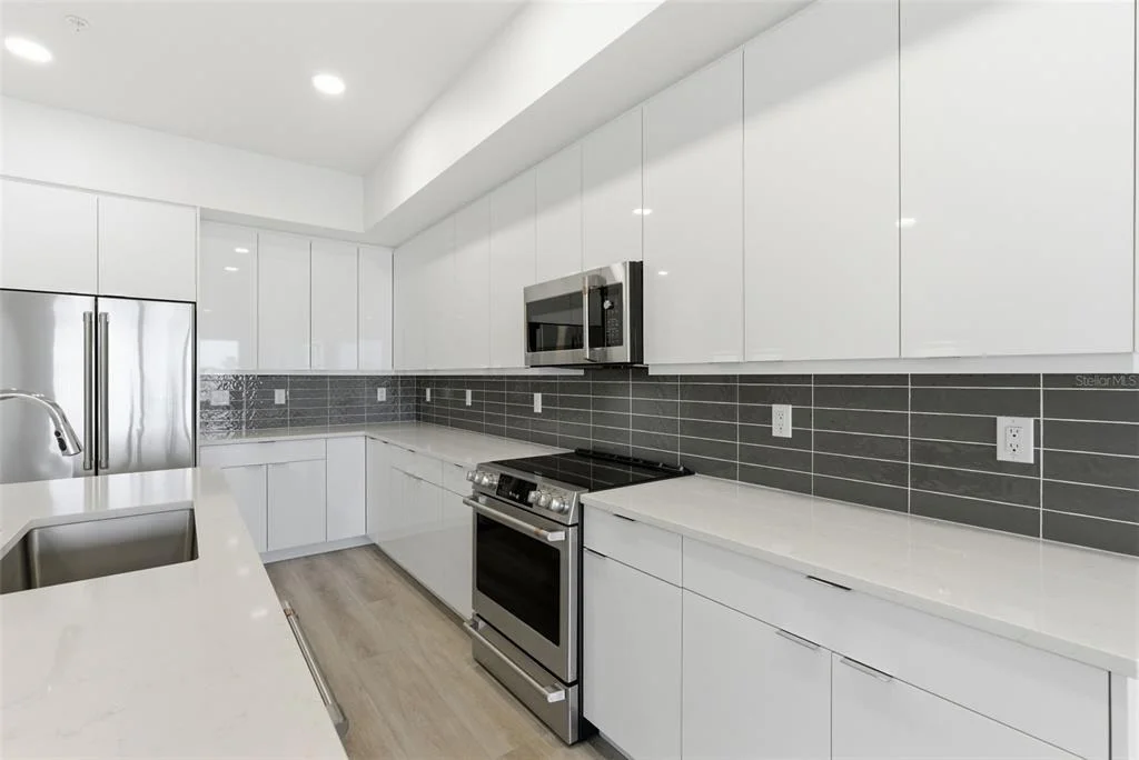 Photo of Unit 305 at 400 150TH AVENUE