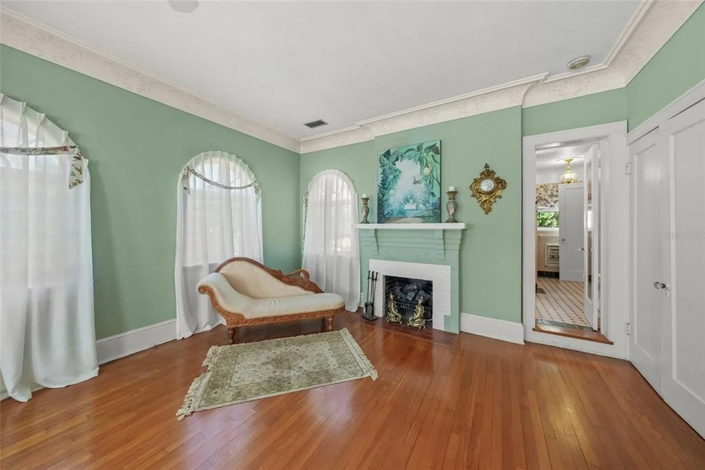 Photo of 2830 BAY SHORE CIRCLE