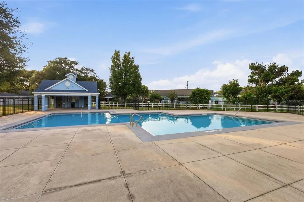 Photo of 8405 OAK BLUFF DRIVE