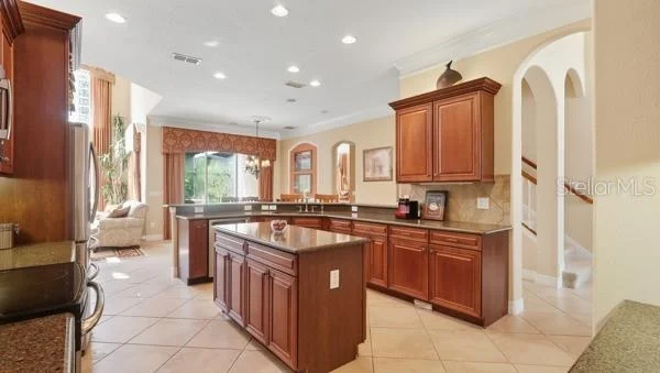 Photo of 601 SPRING OAK CIRCLE