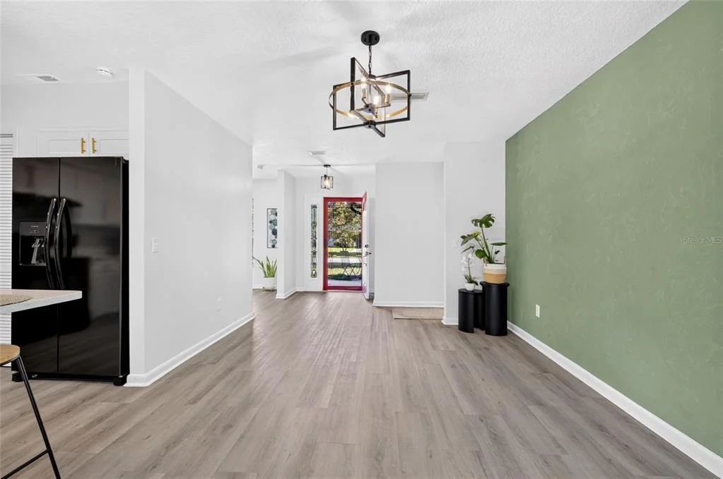 Photo of 5212 CLARENDON ROAD