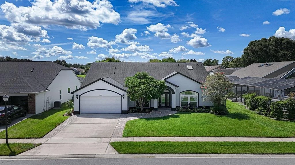 Photo of 12845 FORESTEDGE CIRCLE