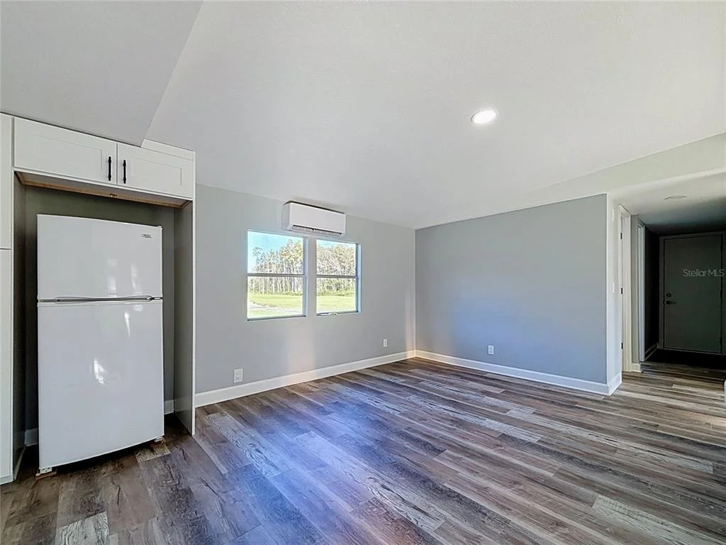 Photo of 2307 STATE ROAD 33