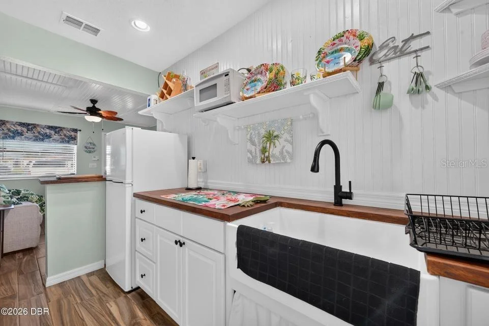 Photo of Unit A at 26 ORIOLE CIRCLE