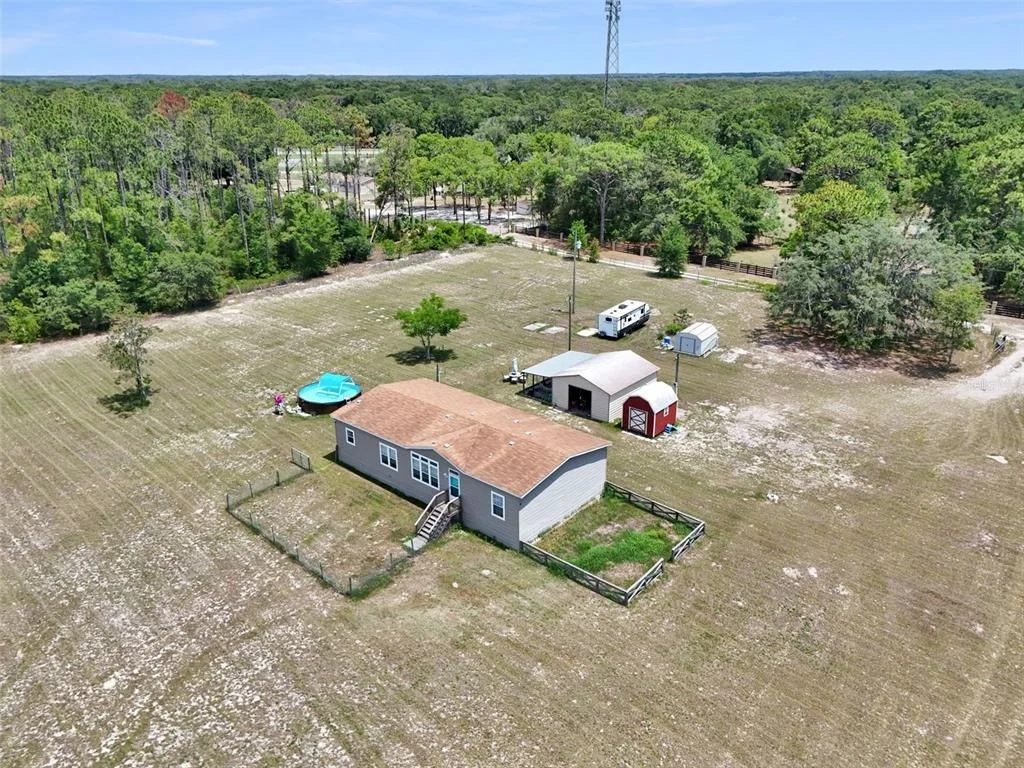 Photo of 16947 AUBURNDALE LANE