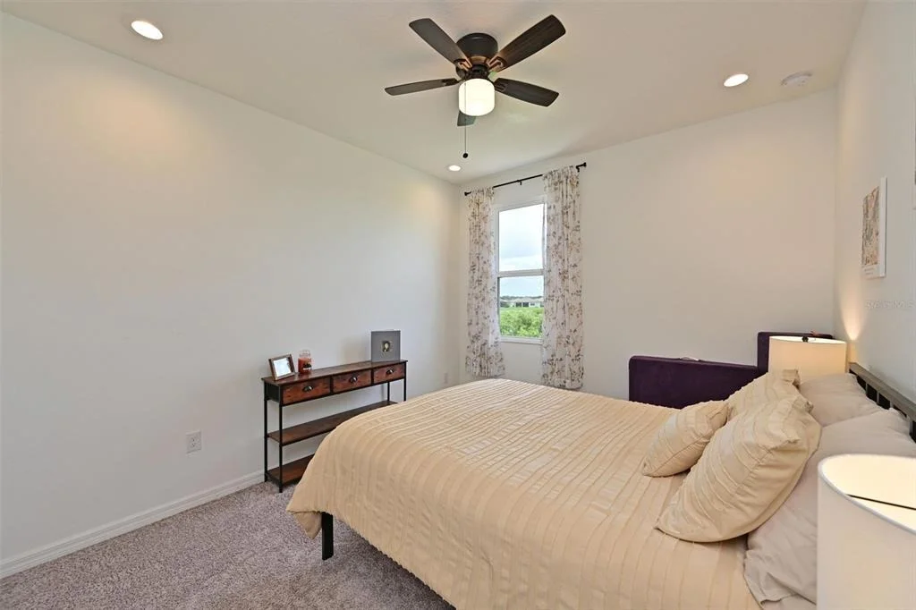 Photo of 11124 MOONSAIL DRIVE