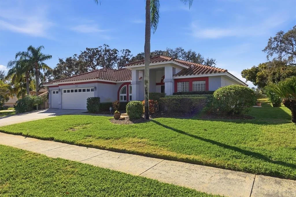 Photo of 716 WOODMONT DRIVE