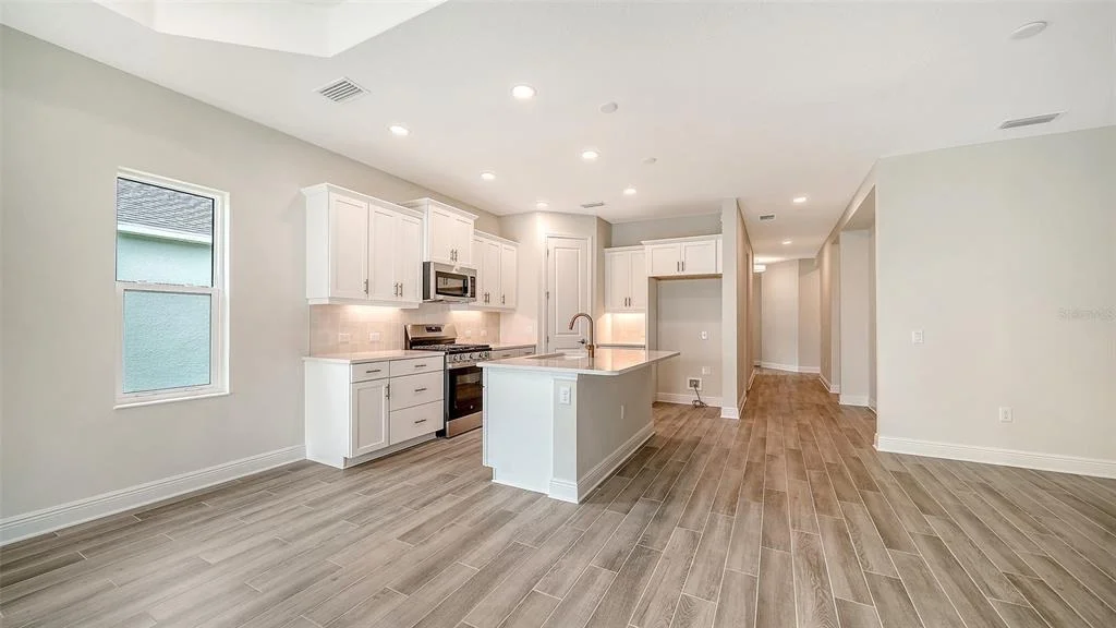 Photo of 4408 SPOON BLADE DRIVE