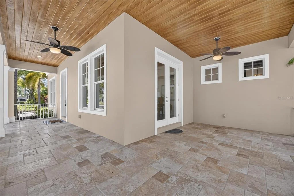 Photo of 824 ISLEBAY DRIVE