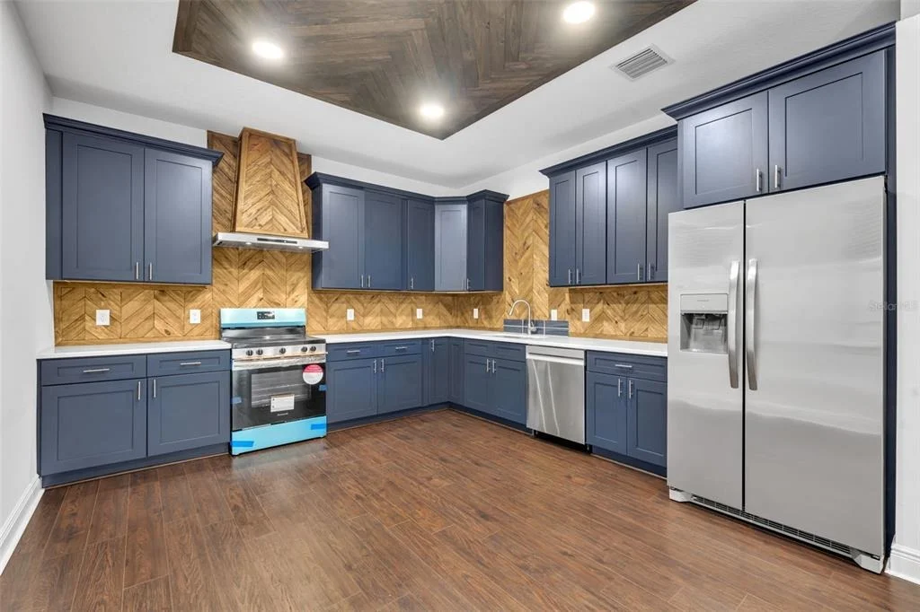 Photo of 2436 LAKEVIEW HEIGHTS