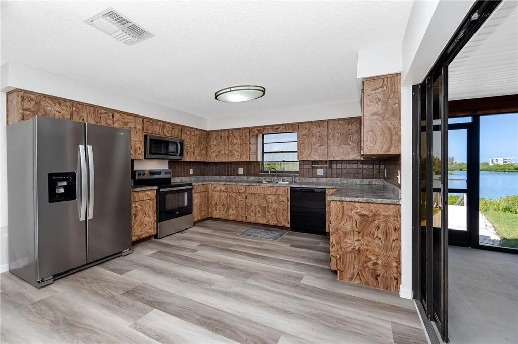 Photo of 8046 BAYHAVEN DRIVE