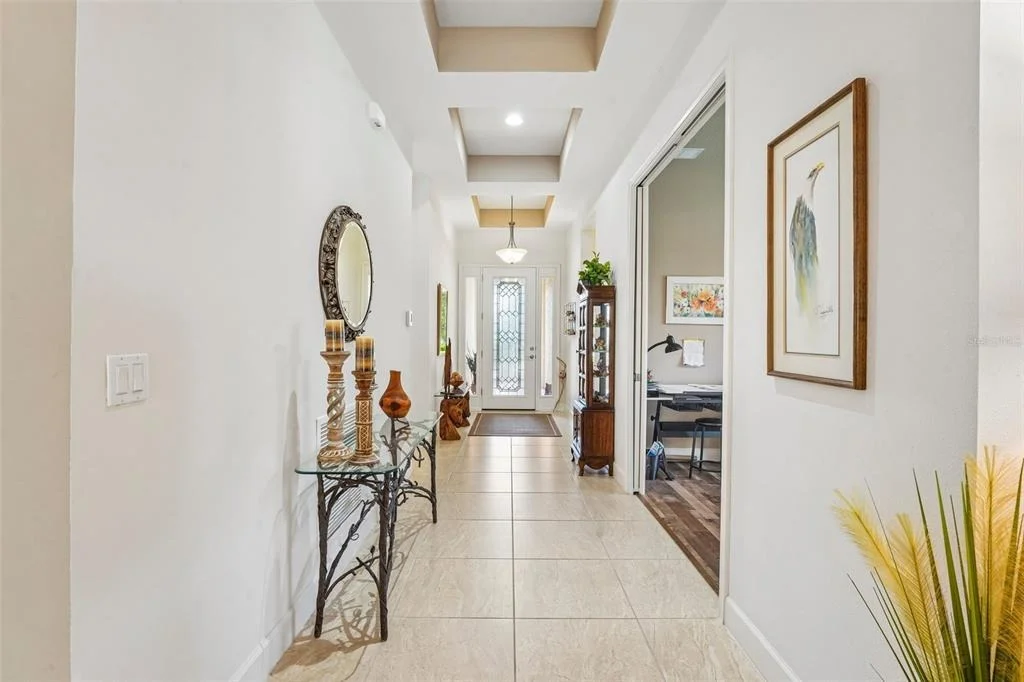 Photo of 648 SOUTHLAKE DRIVE