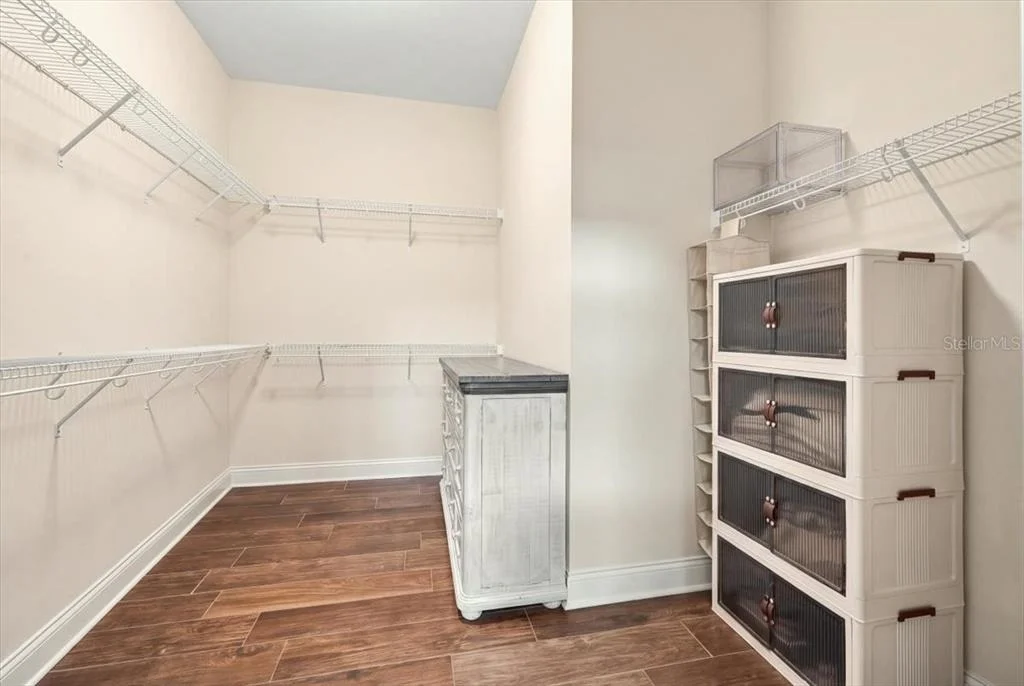 Photo of 198 STARGRASS DRIVE