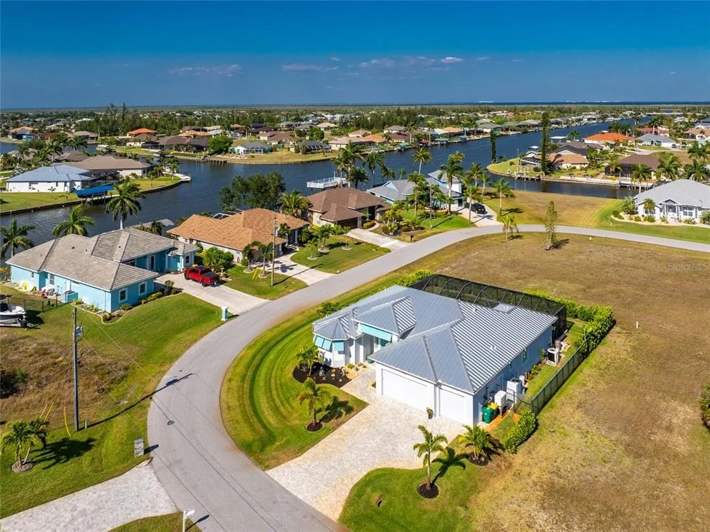 Photo of 9305 SPRING CIRCLE
