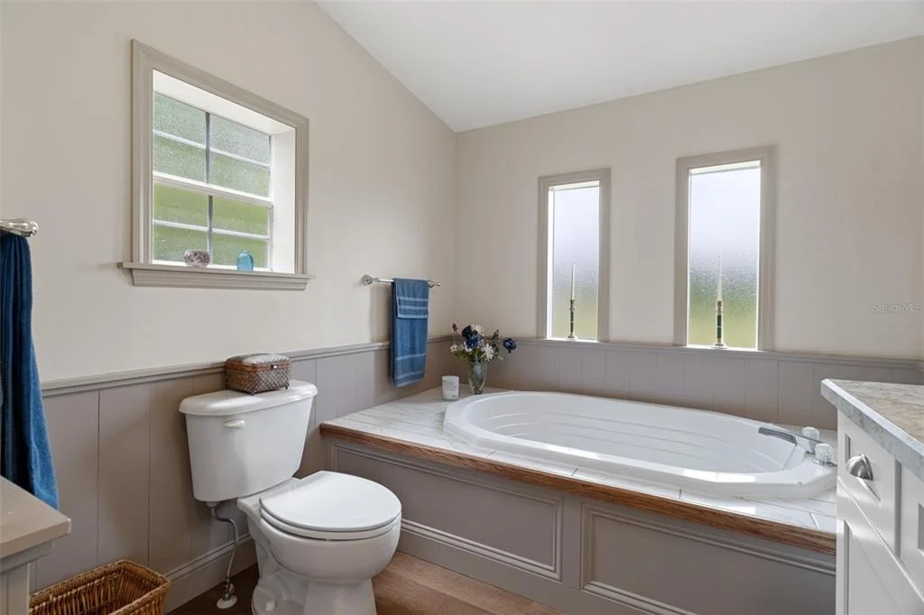 Photo of 26255 LAMBETH ROAD