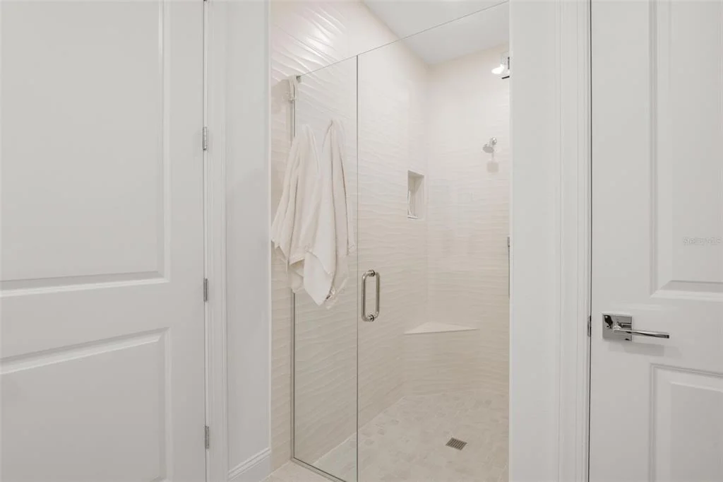 Photo of 5828 WINDBREAK COURT