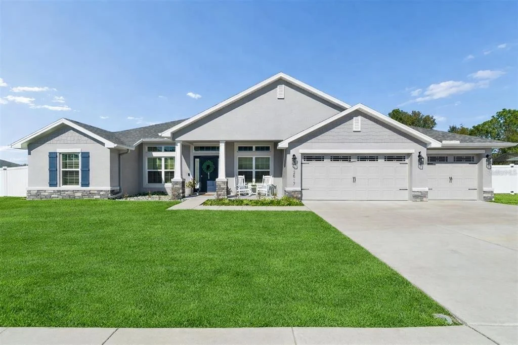 Photo of 12517 SUNSET WOODS DRIVE