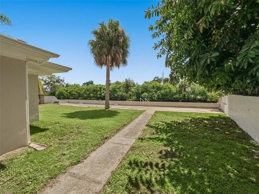 Photo of 6726 UDELL LANE