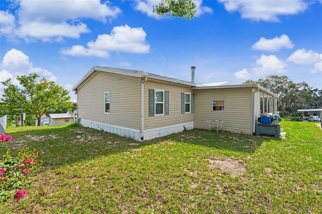 Photo of 8043 TOWER STREET