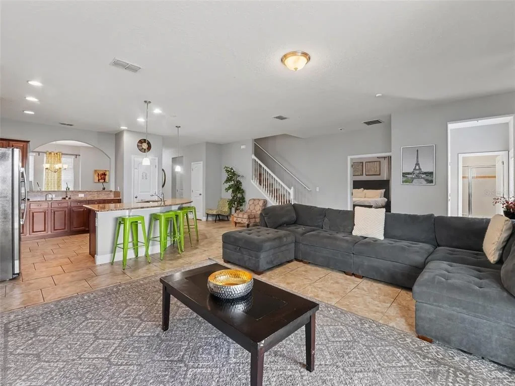Photo of 4127 OAK TREE DRIVE