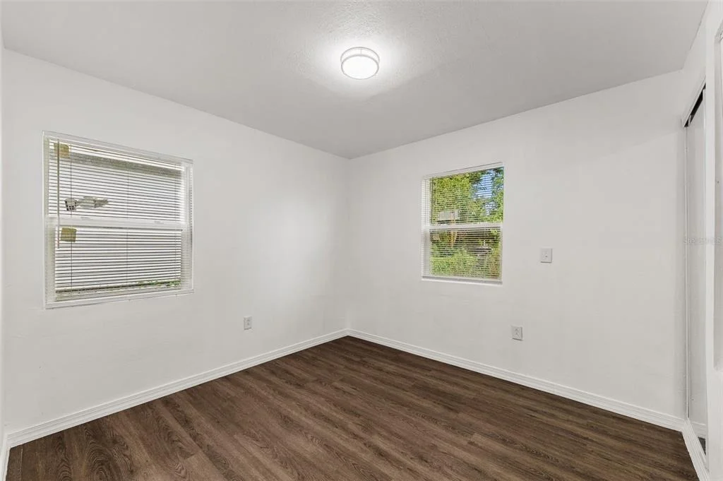 Photo of 825 BOOKER AVENUE