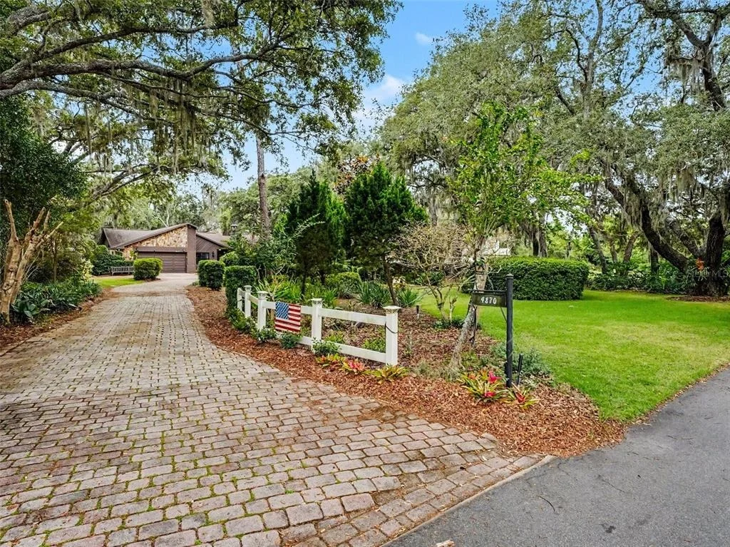 Photo of 4870 CITRUS OAK LANE