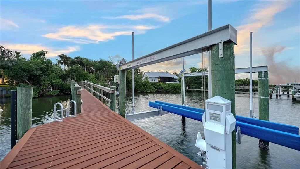 Photo of 2417 CASEY KEY ROAD