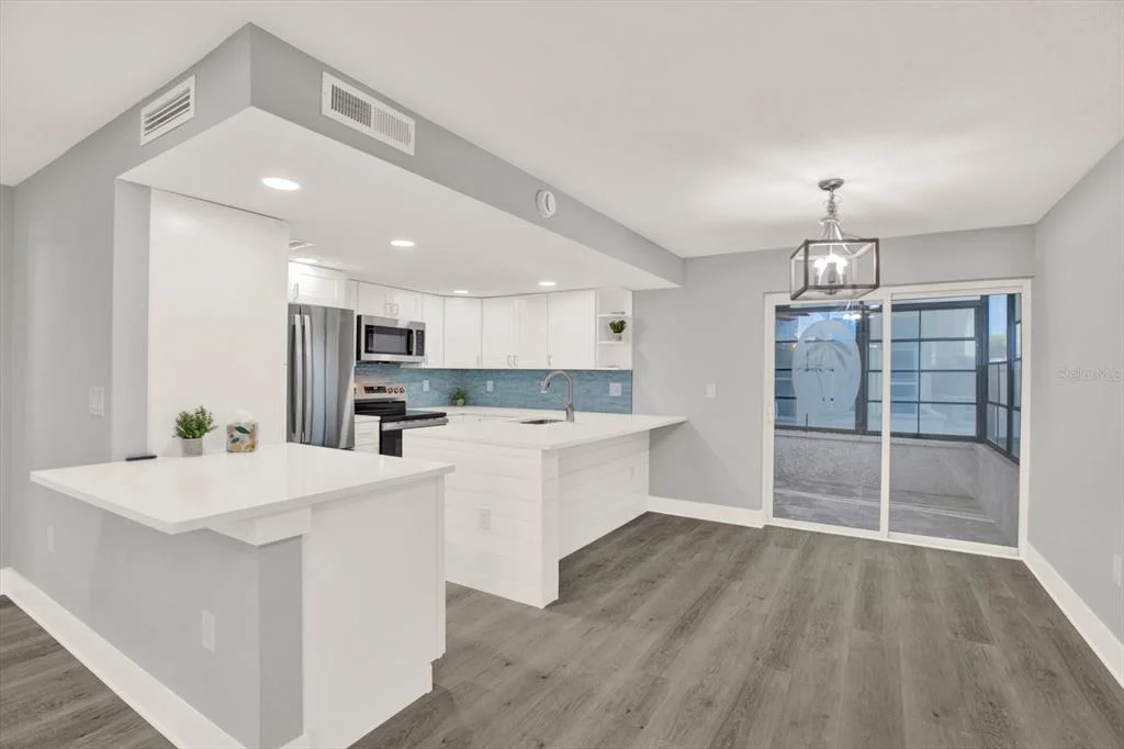 Photo of Unit A at 337 REX PLACE