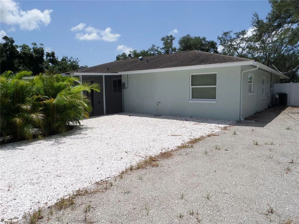 Photo of 4925 SILK OAK DRIVE