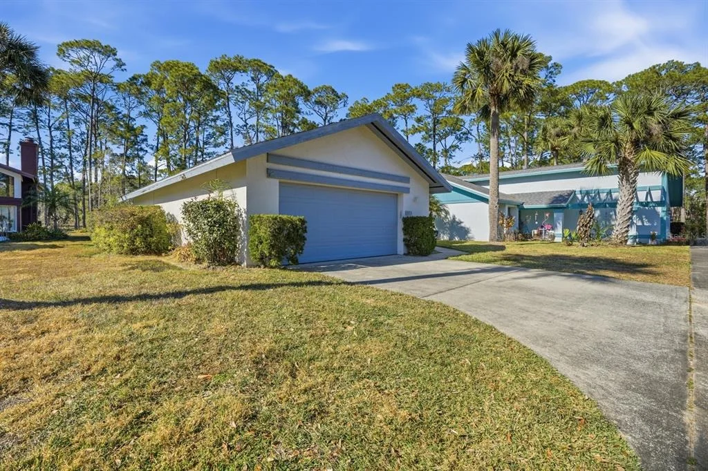Photo of 118 MEADOWBROOK CIRCLE