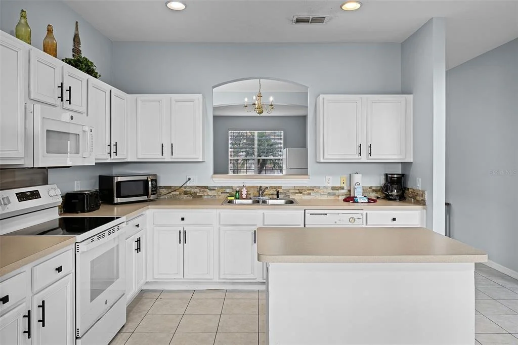 Photo of 321 ROSSO DRIVE