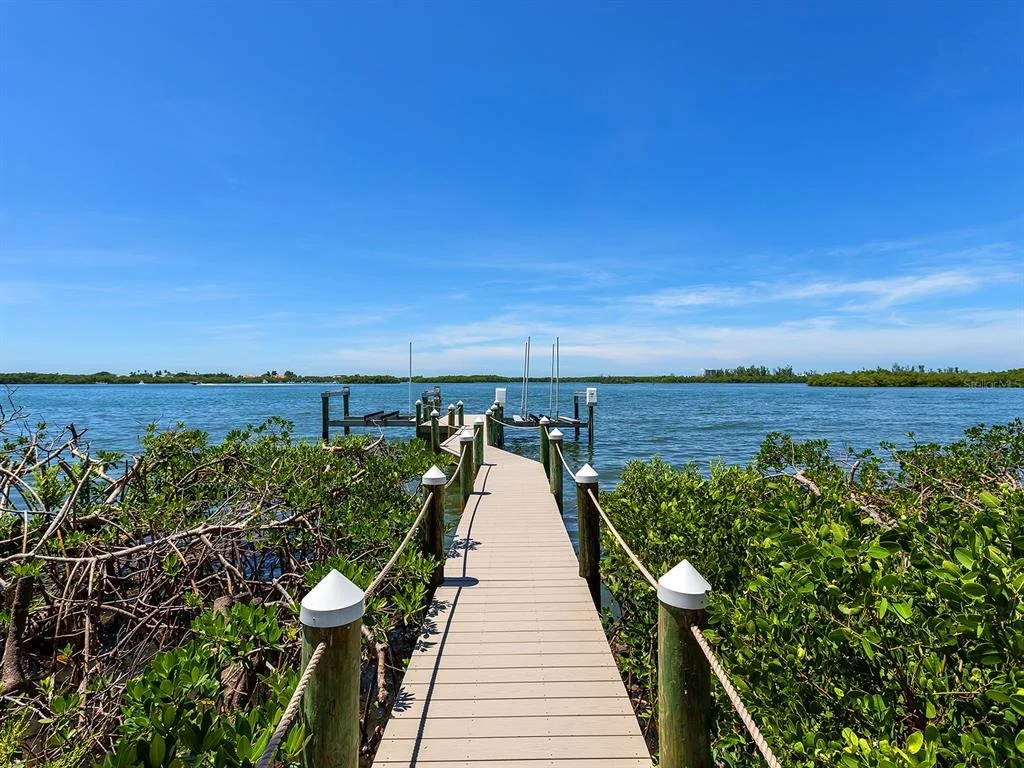 Photo of 112 OSPREY POINT DRIVE