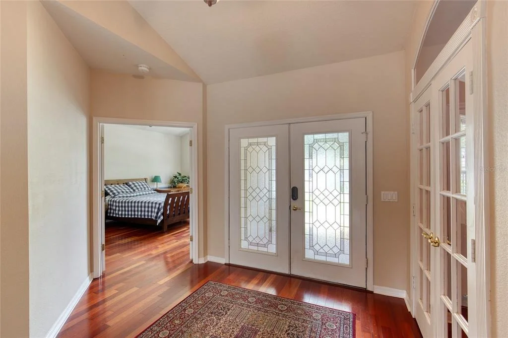 Photo of 5 WATERCLIFF LANE