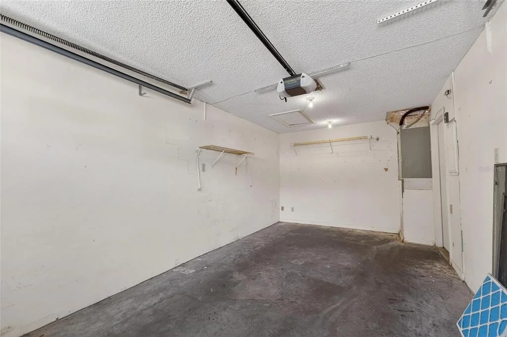 Photo of 2369 BEVERLY DRIVE