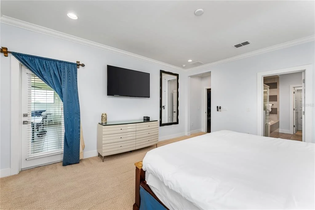 Photo of 550 MUIRFIELD LOOP