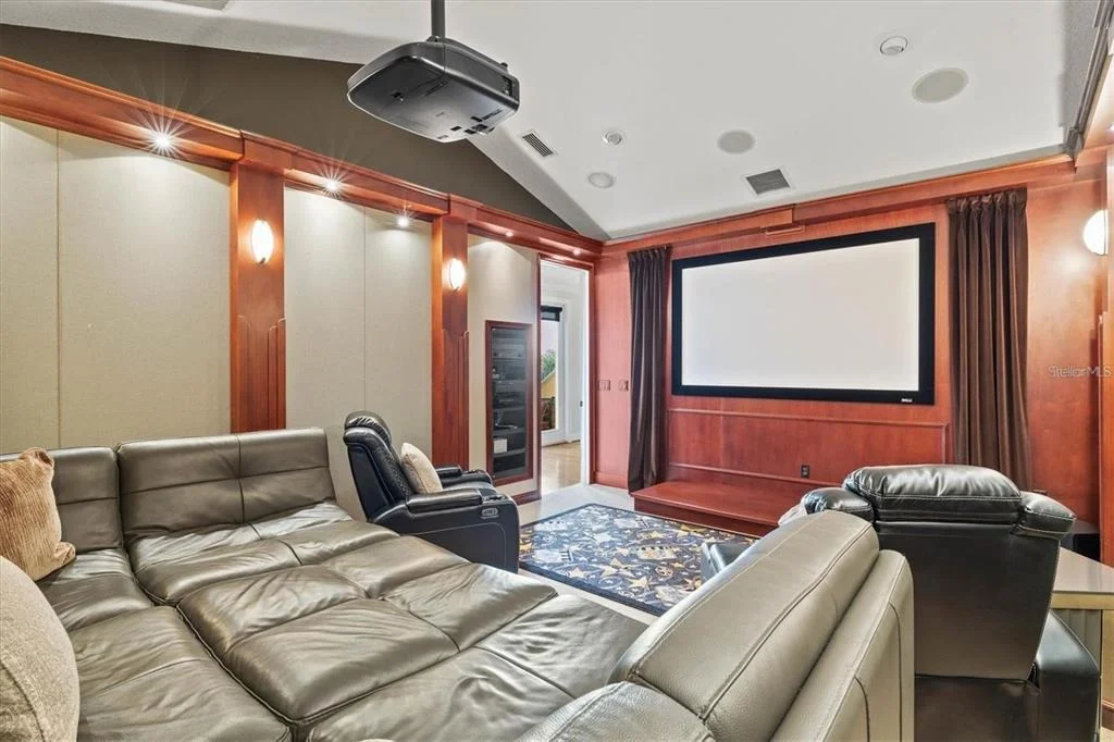 Photo of 540 FORE DRIVE